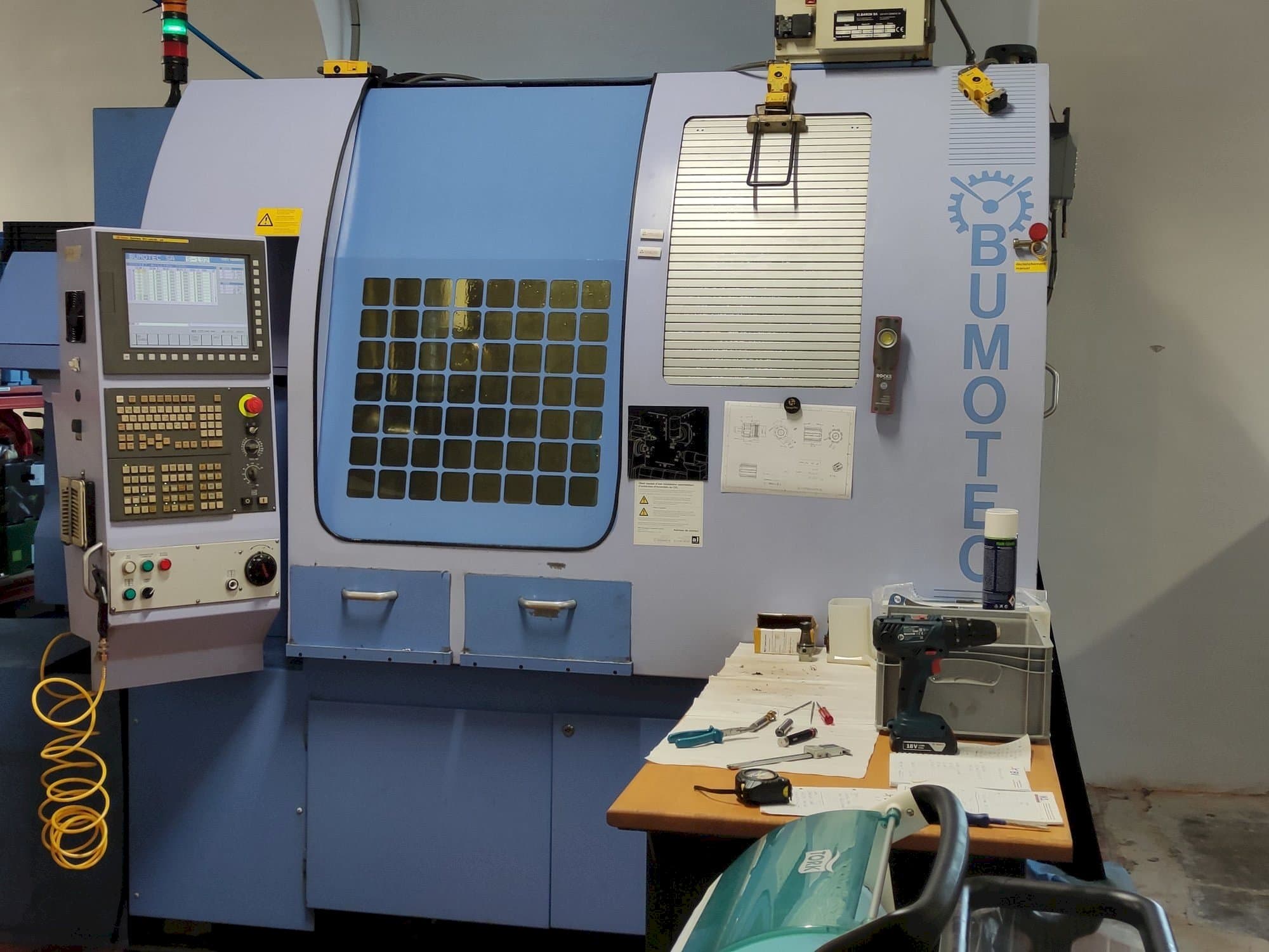 Mašīnas Bumotec S-192FT pretskats