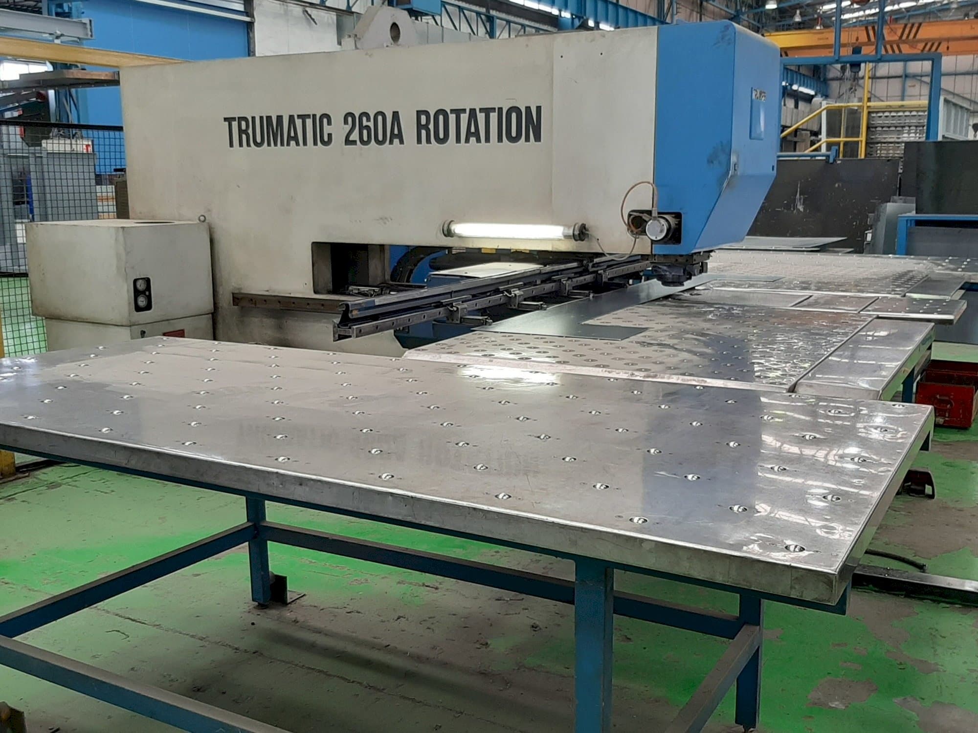 Mašīnas Trumpf Trumatic 260A Rotation pretskats