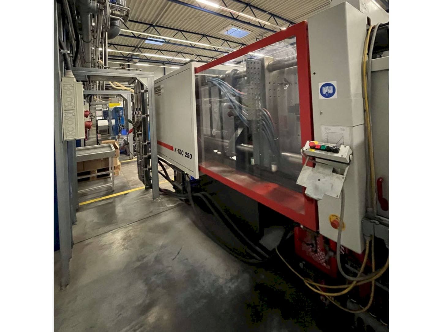 Mašīnas FERROMATIK K-Tec 250 pretskats