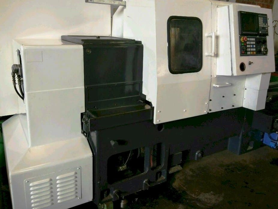 Mašīnas MORI SEIKI TL3 pretskats