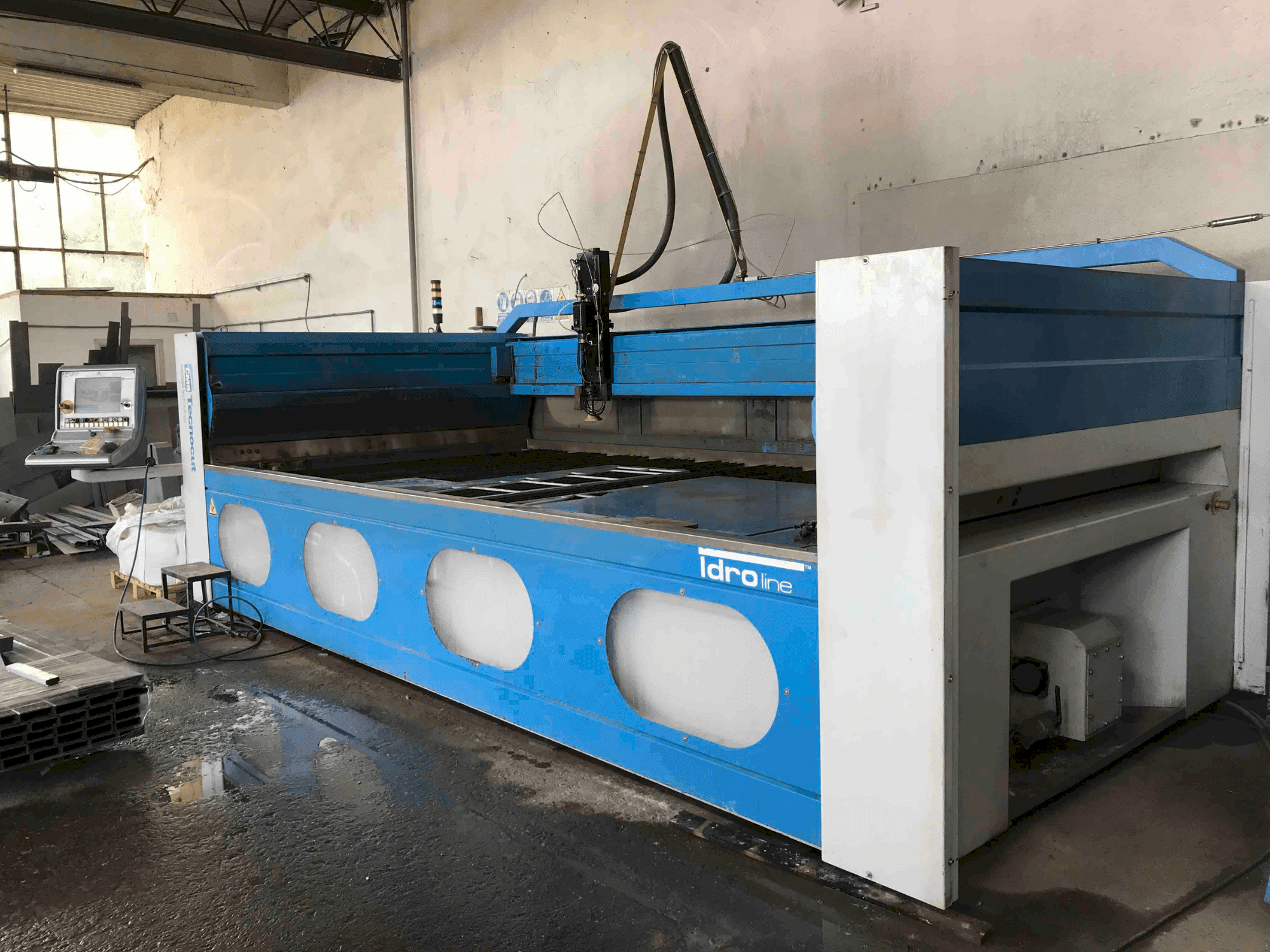 Mašīnas CMS tecnocut JP 60hp pretskats