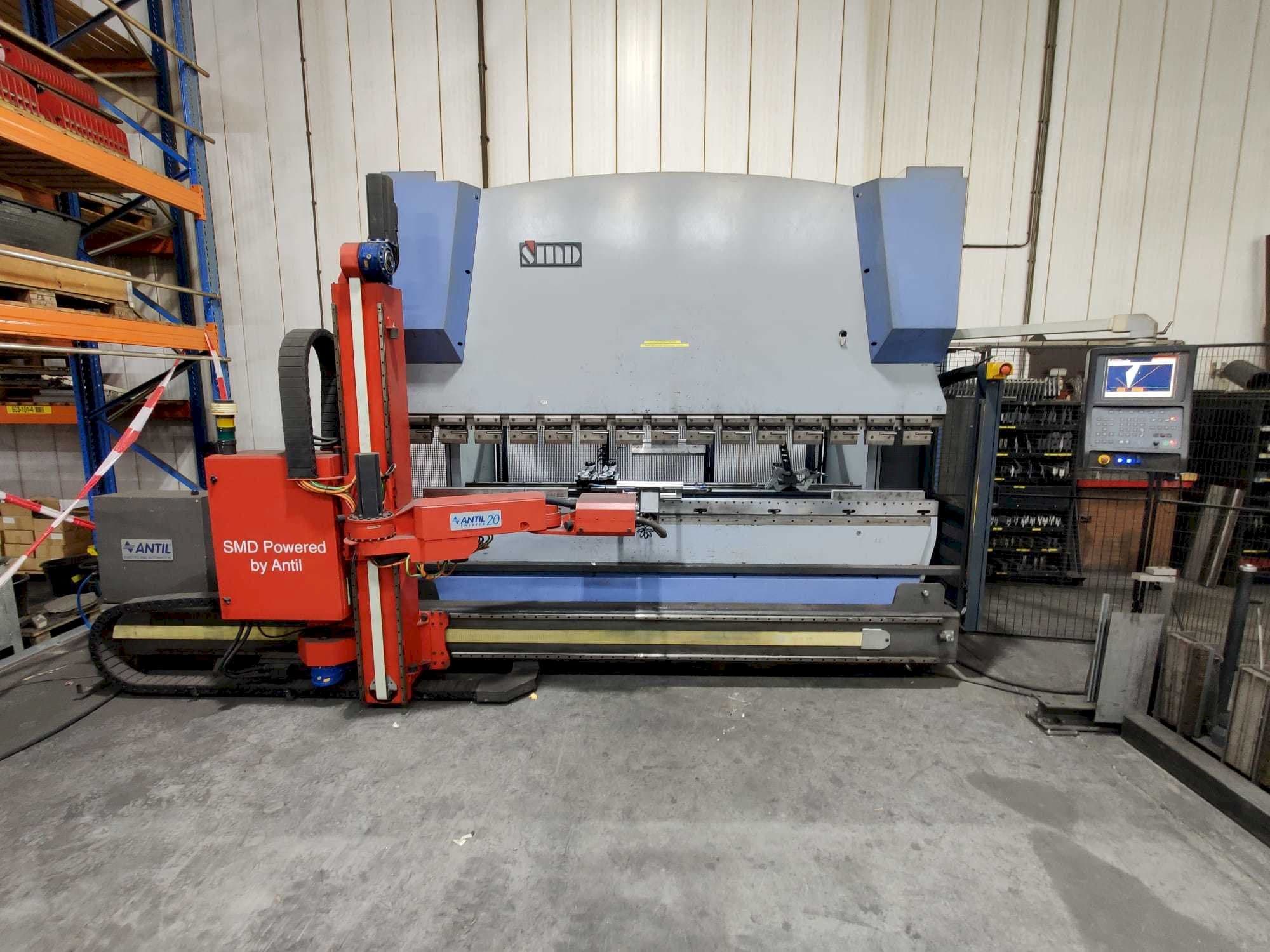 Mašīnas SMD PBH 110-3100-4C pretskats