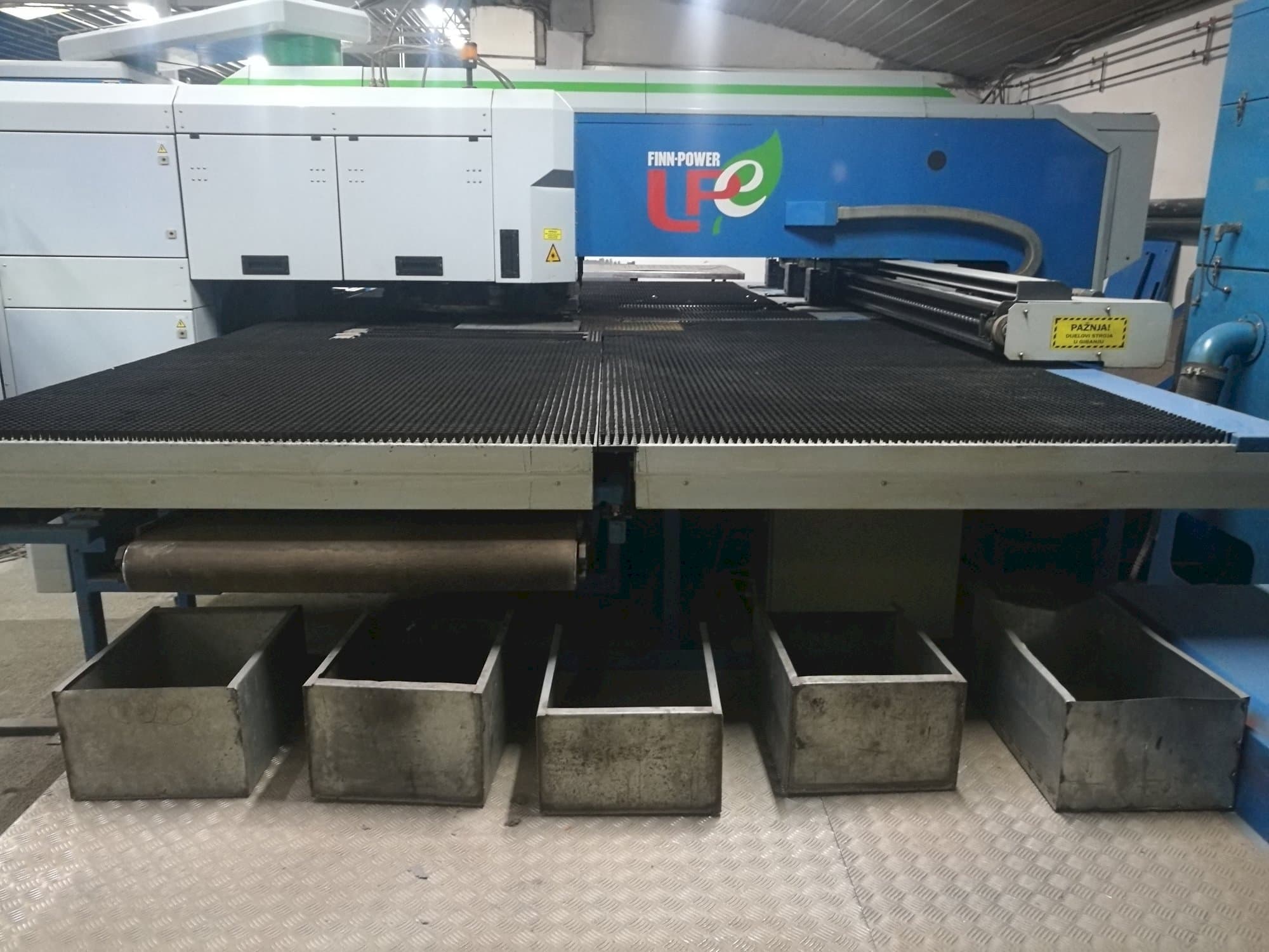 Mašīnas Finn-Power LPE5 SWUH pretskats