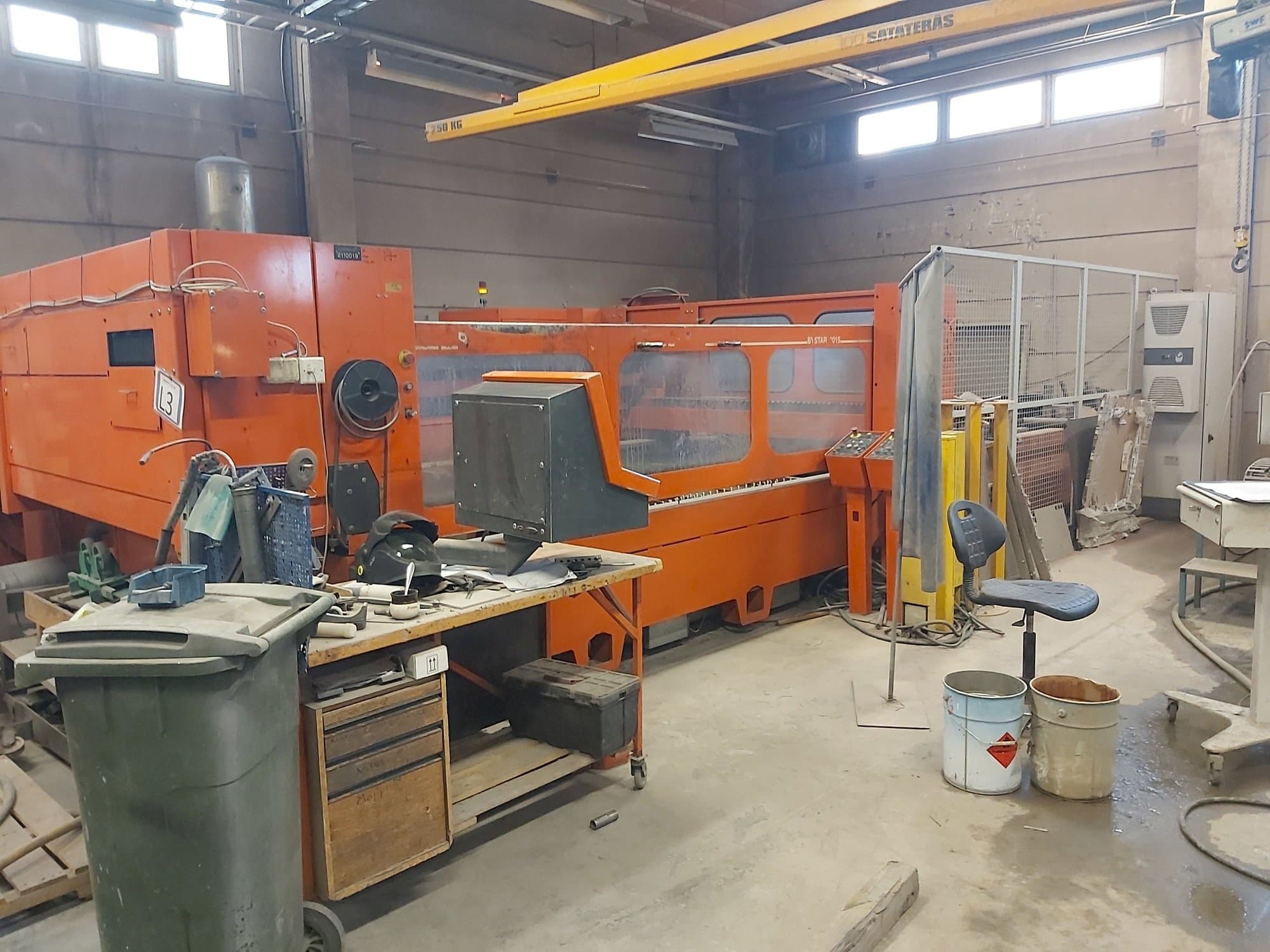 Mašīnas Bystronic BTL 3500 pretskats