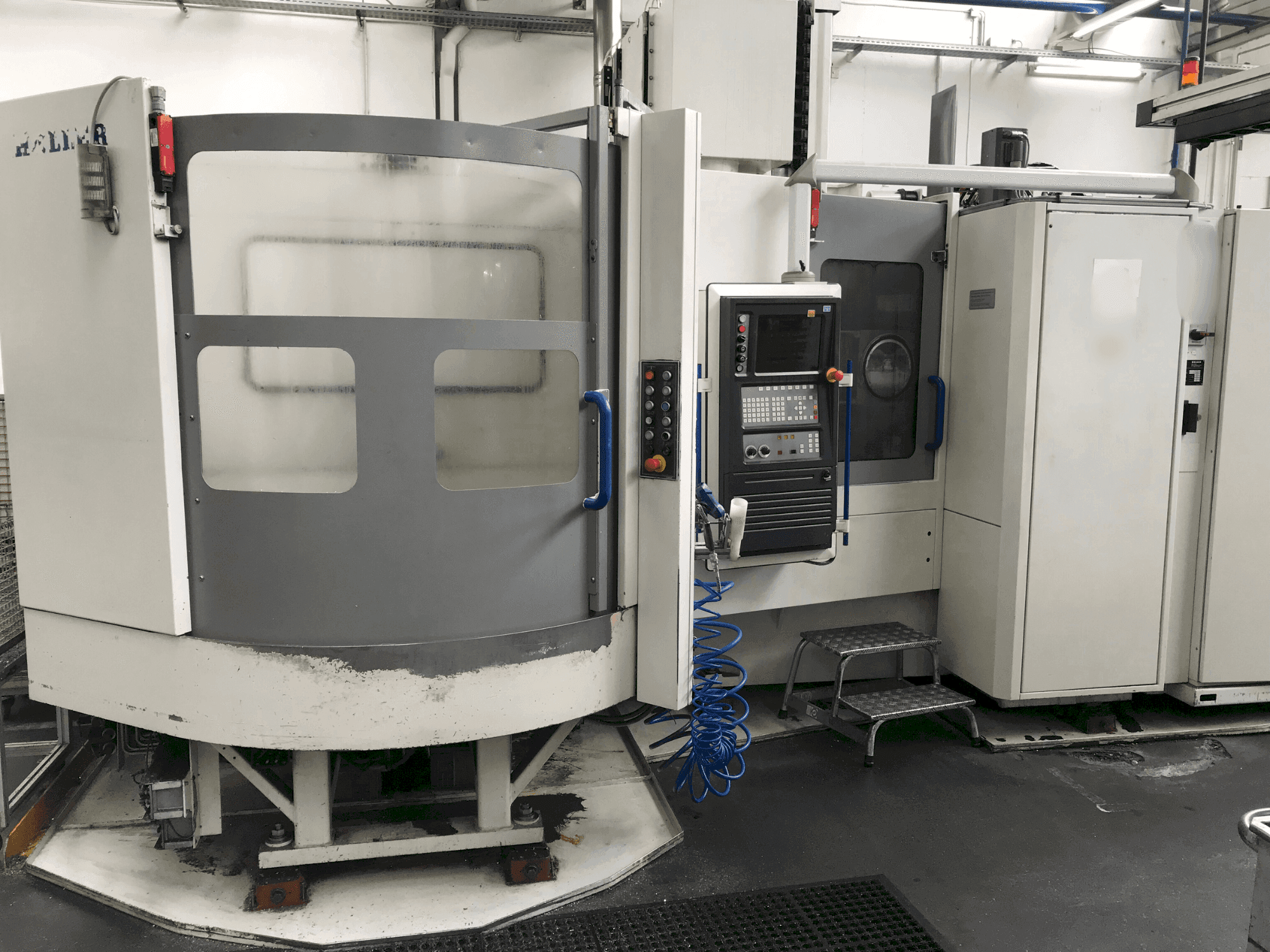 Mašīnas HELLER MC 16 pretskats