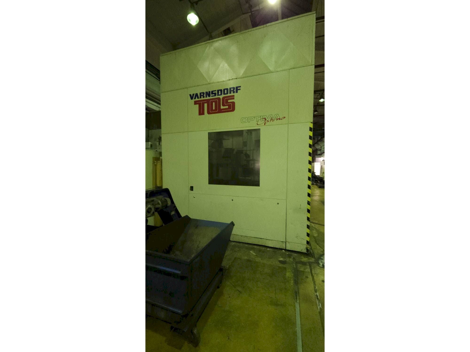 Mašīnas TOS Optima pretskats