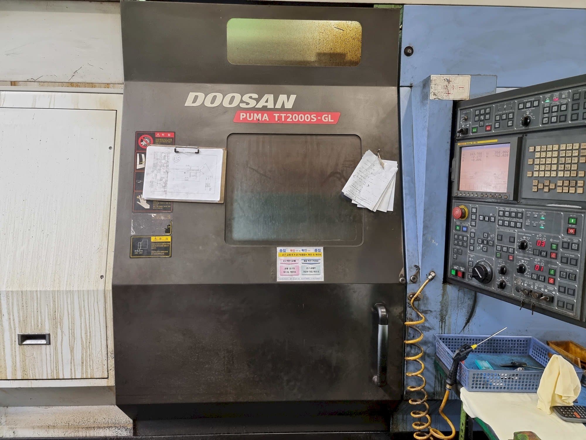 Mašīnas Doosan PUMA TT2000S-GL pretskats
