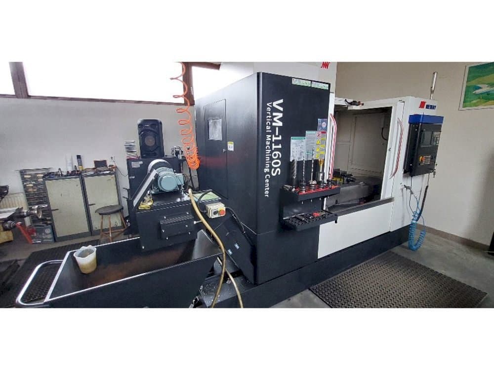 Mašīnas Neway VM 1160 pretskats