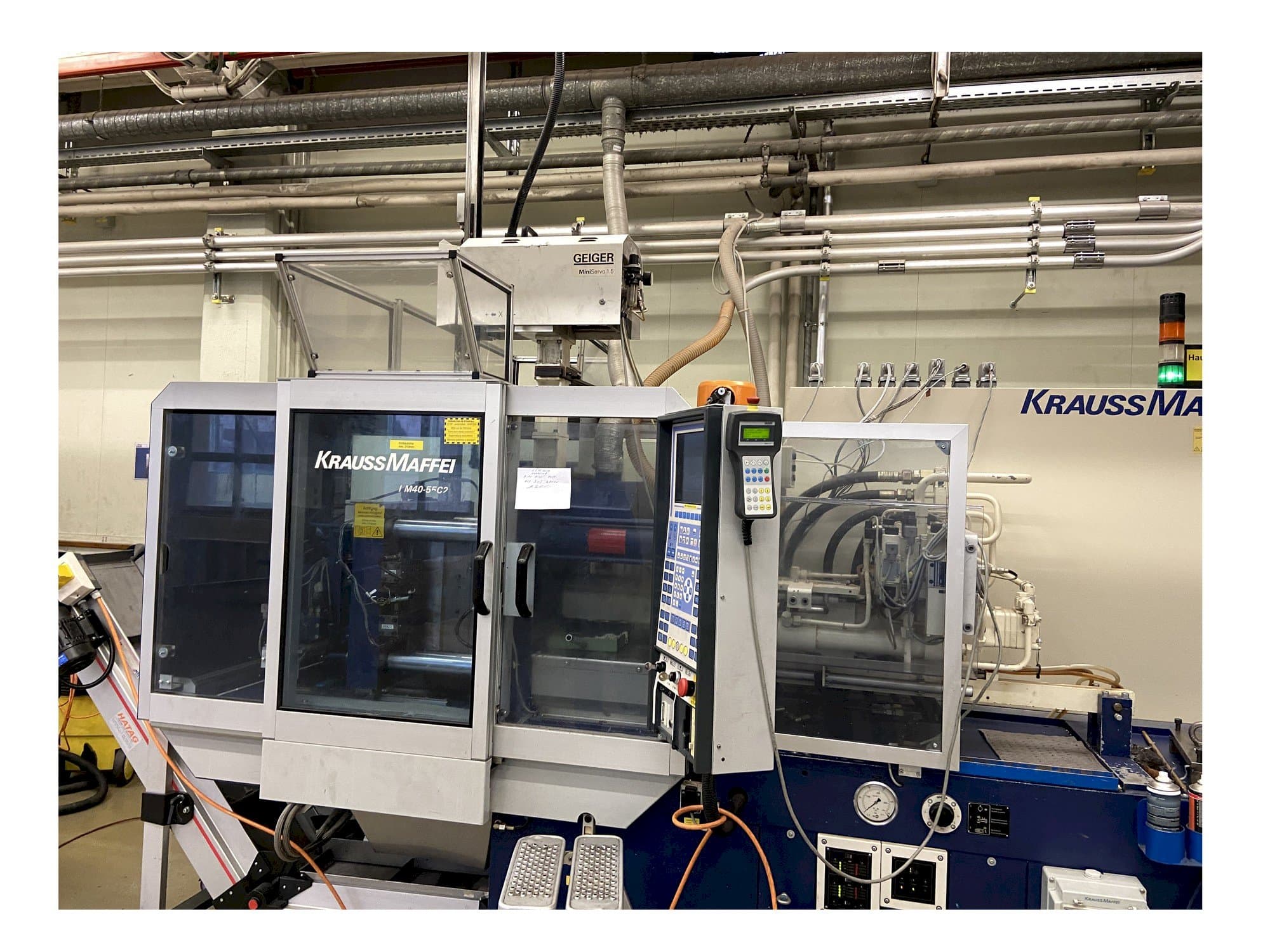 Mašīnas Krauss Maffei 40-55 C2 pretskats