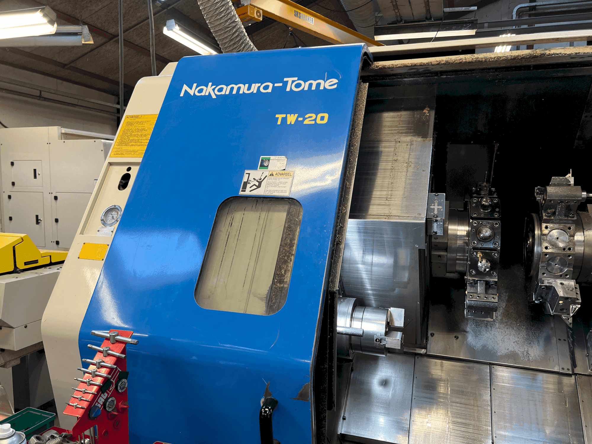 Mašīnas NAKAMURA TW-20 pretskats