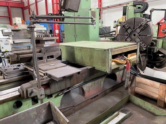 Mašīnas TOS SU 100/8000 pretskats