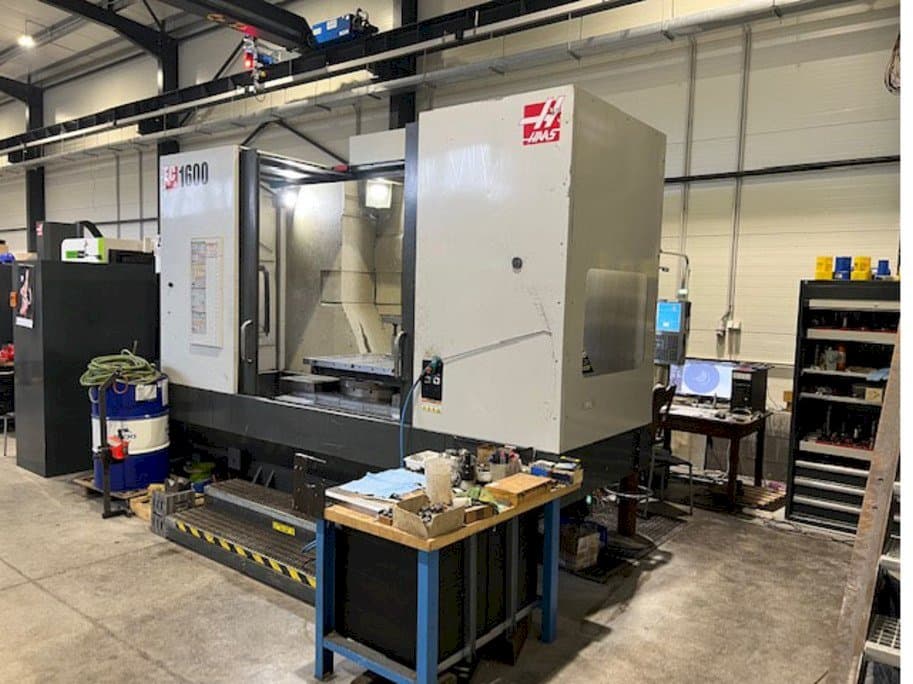 Mašīnas HAAS EC-1600  pretskats