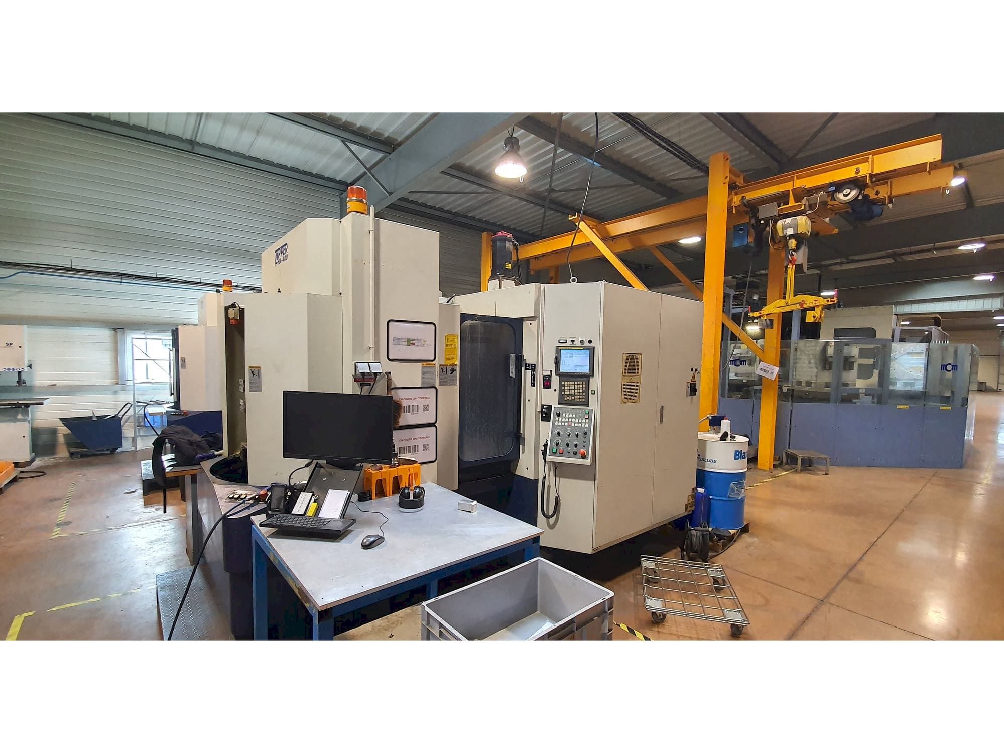 Mašīnas Tongtai H400 pretskats