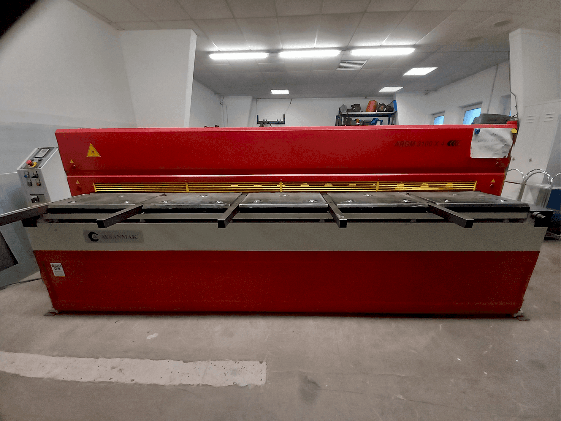 Mašīnas AYSANMAK ARGM 3100 x 4 pretskats