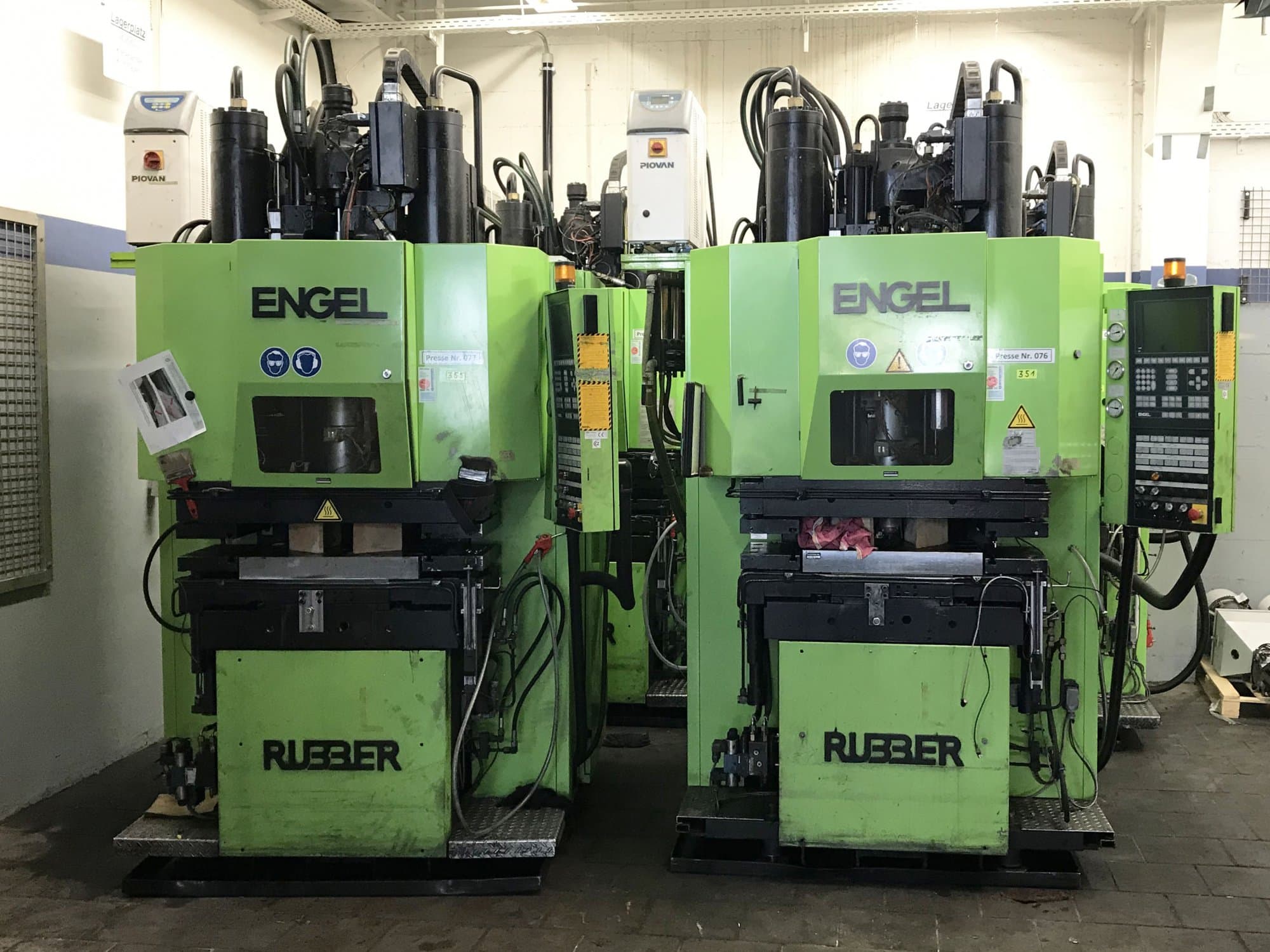 Mašīnas ENGEL ES 200/45 VHTL pretskats