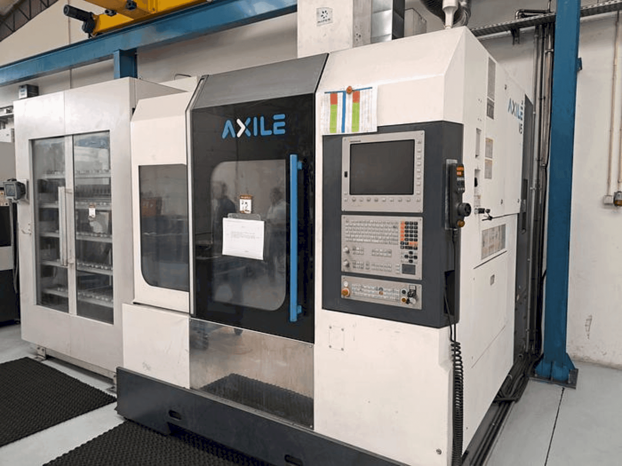 Mašīnas AXILE V5 pretskats