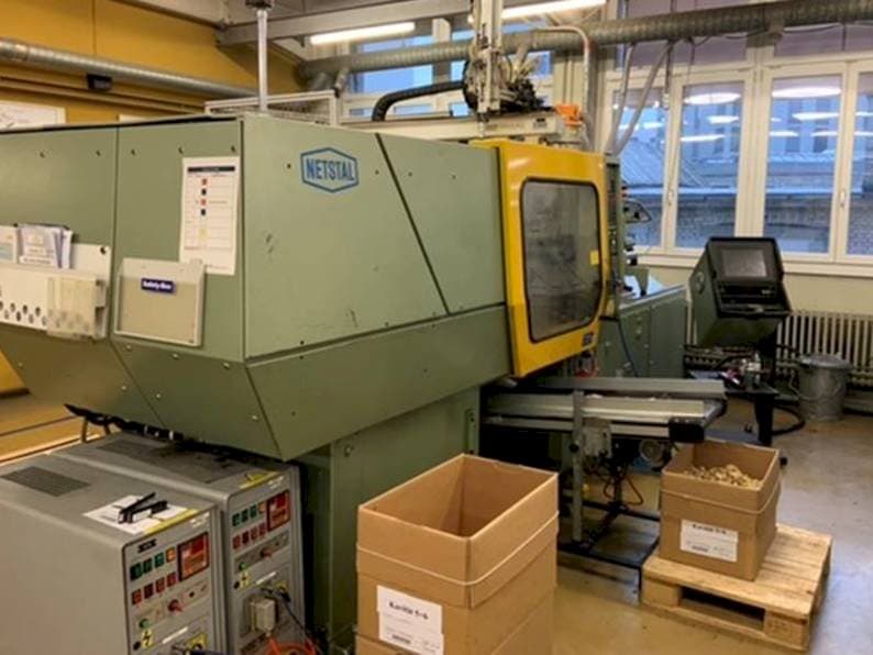 Mašīnas Netstal Synergy 600-110 pretskats