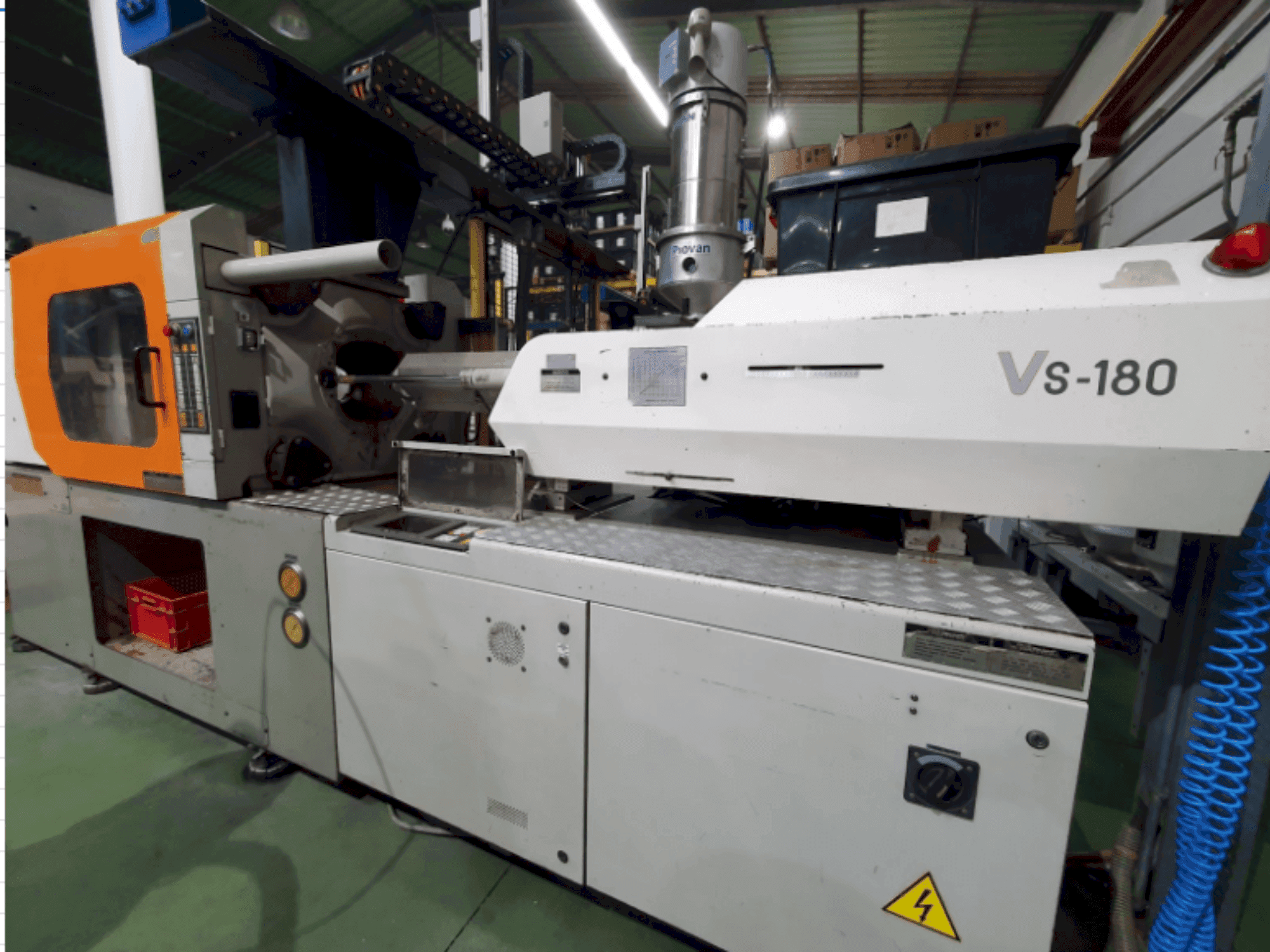 Mašīnas Victor VS180  pretskats