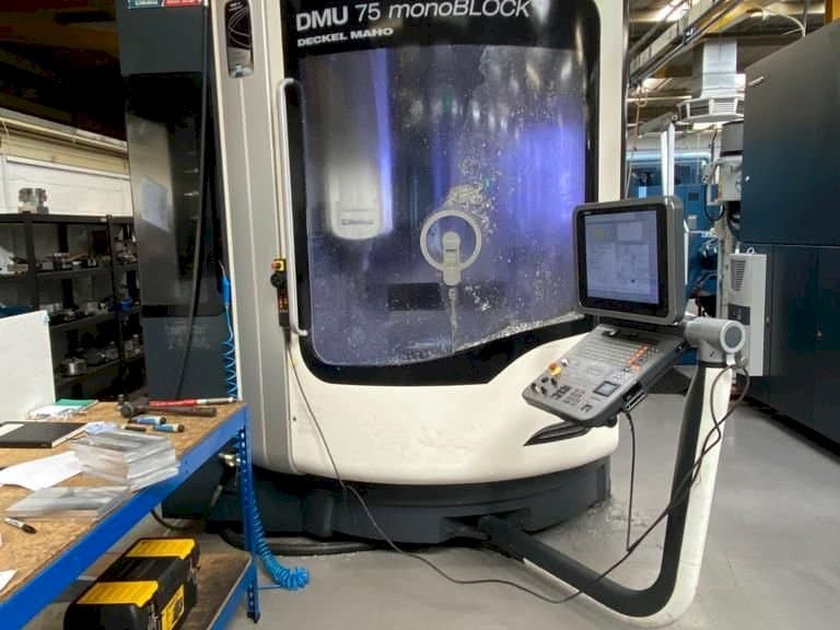 Mašīnas DMG MORI DMU75 monoBLOCK pretskats