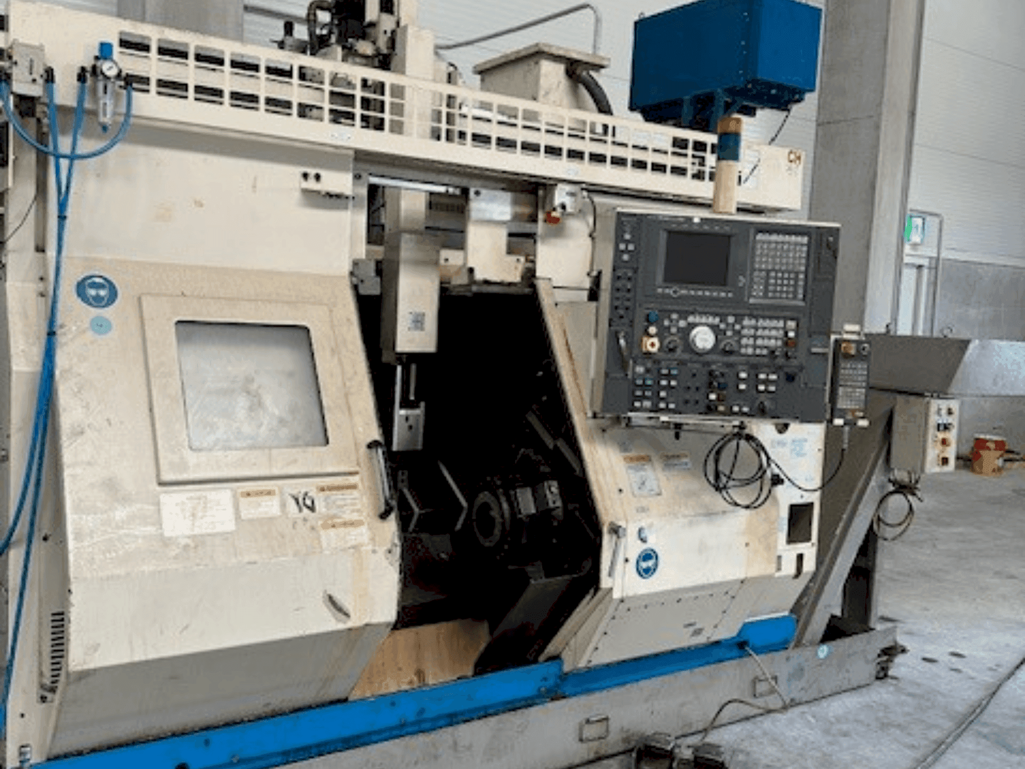 Mašīnas Okuma LT10 pretskats