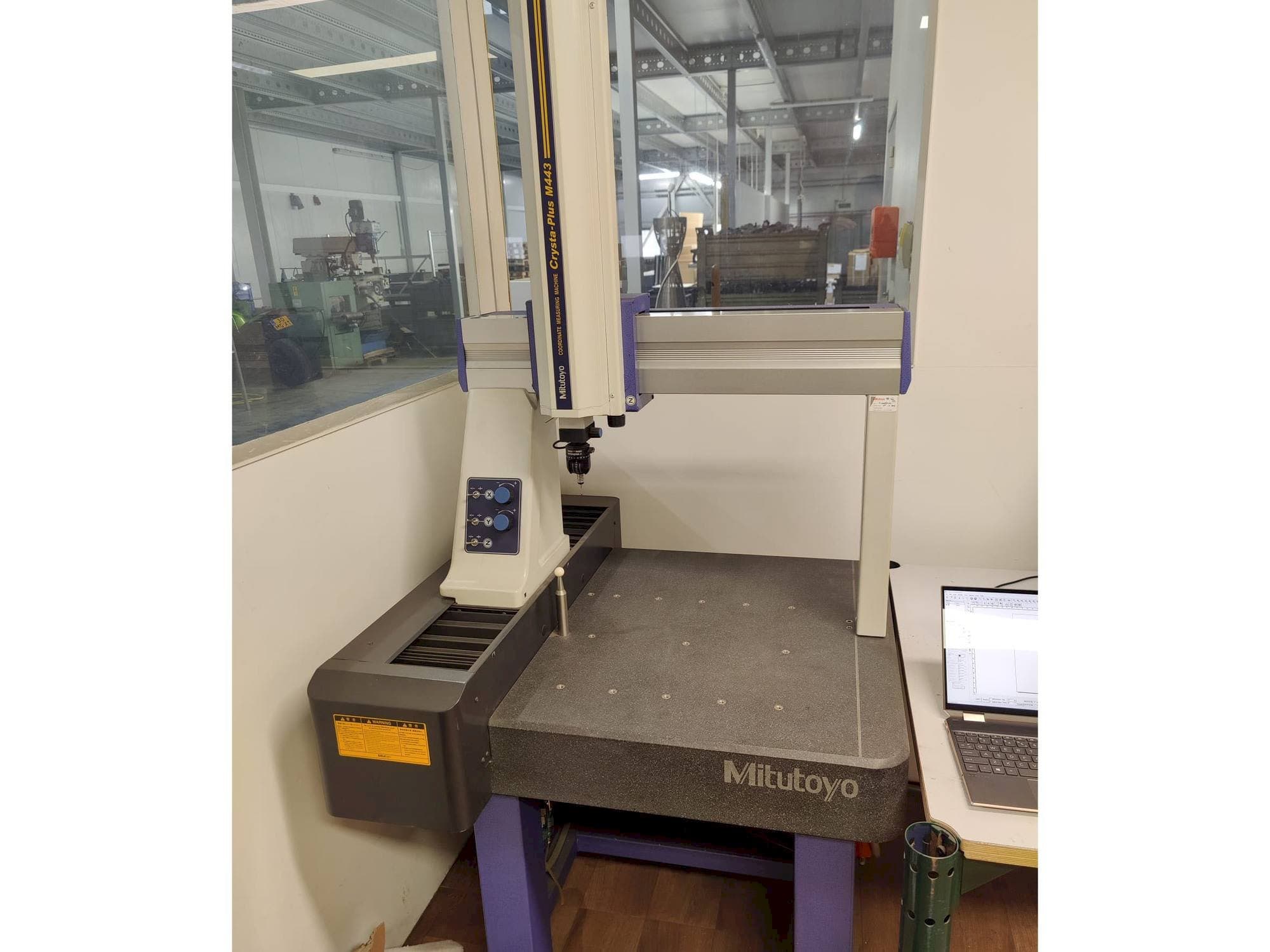 Mašīnas Mitutoyo Crysta-Plus M443  pretskats