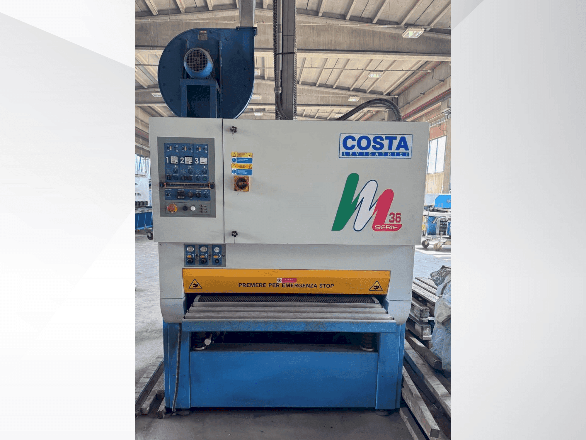 Mašīnas Costa M36 CC1150 pretskats