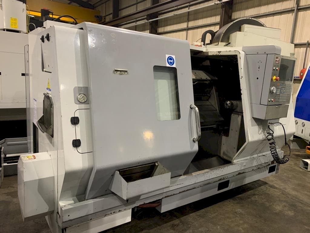 Mašīnas HAAS SL-30 THE pretskats