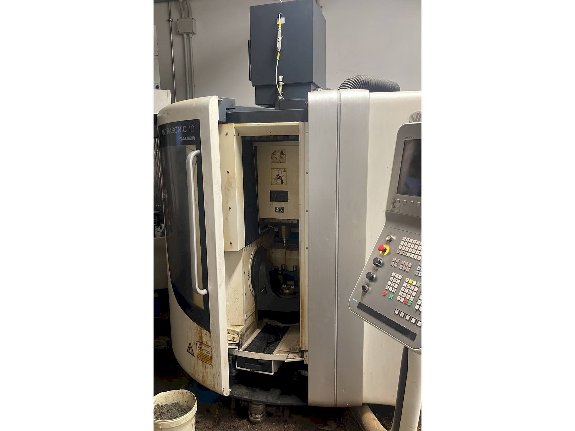 Mašīnas DMG ultrasonic 10 sauer  pretskats