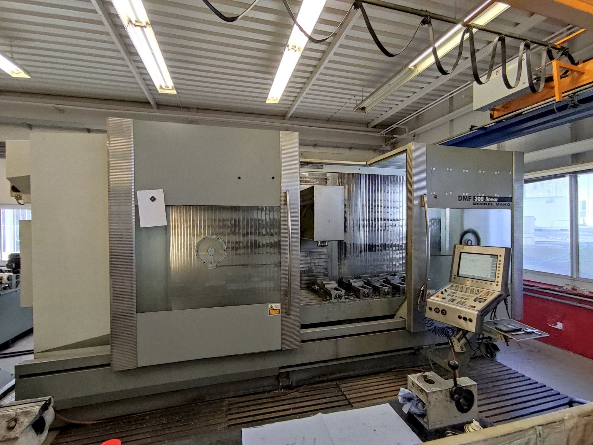 Mašīnas DECKEL MAHO DMF 300 linear pretskats