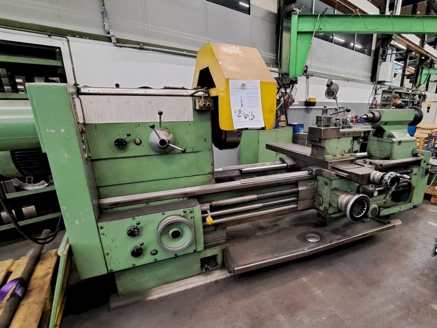 Mašīnas BOEHRINGER VDF V 800 pretskats