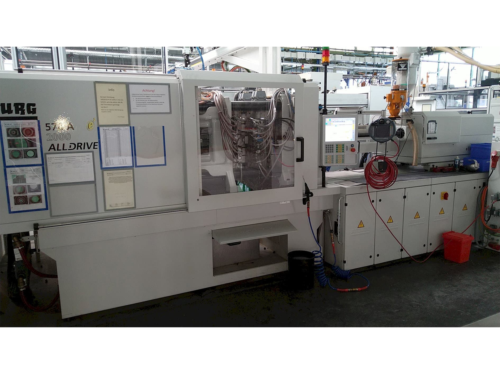 Mašīnas Arburg Allrounder 570 A 2000-800 ALLDRIVE  pretskats