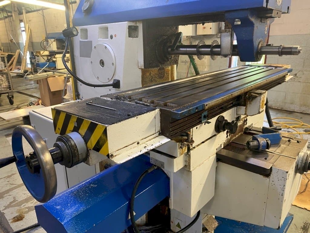 Mašīnas TOS Olomouc FGU 32 pretskats