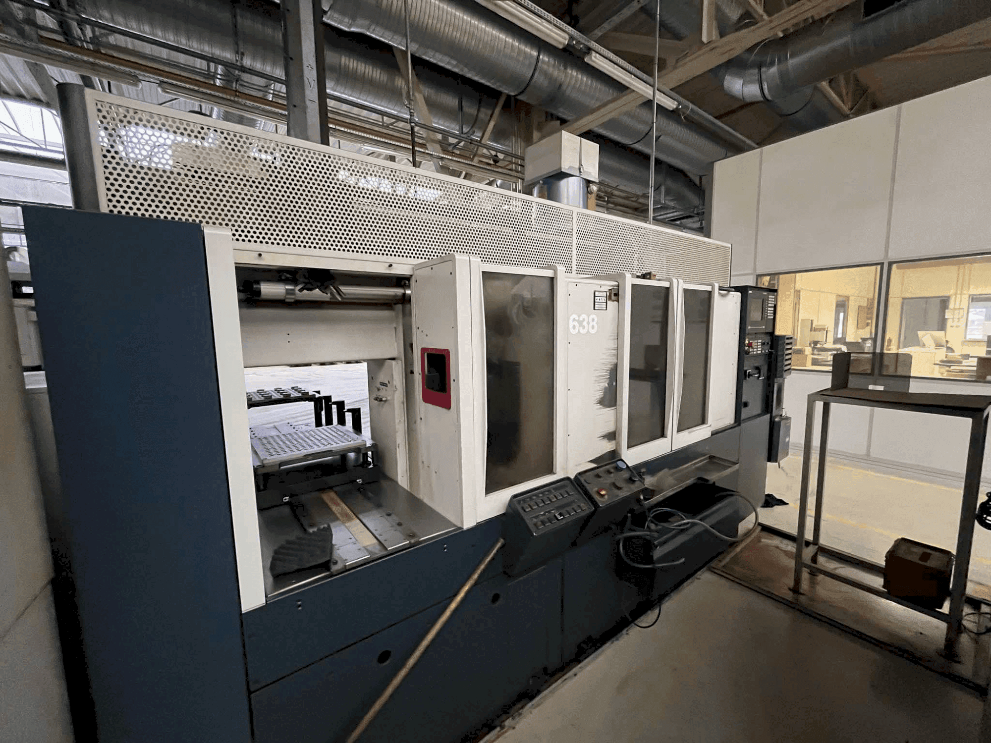 Mašīnas SPINNER PD-CNC pretskats