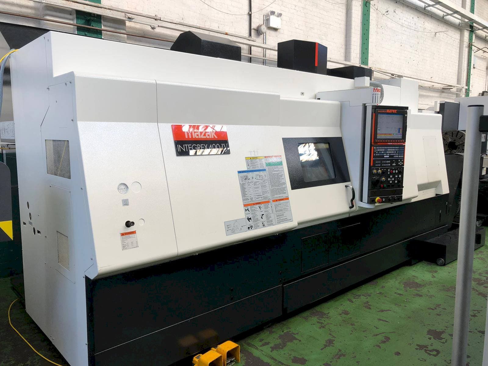 Mašīnas Mazak Integrex 400-IV pretskats
