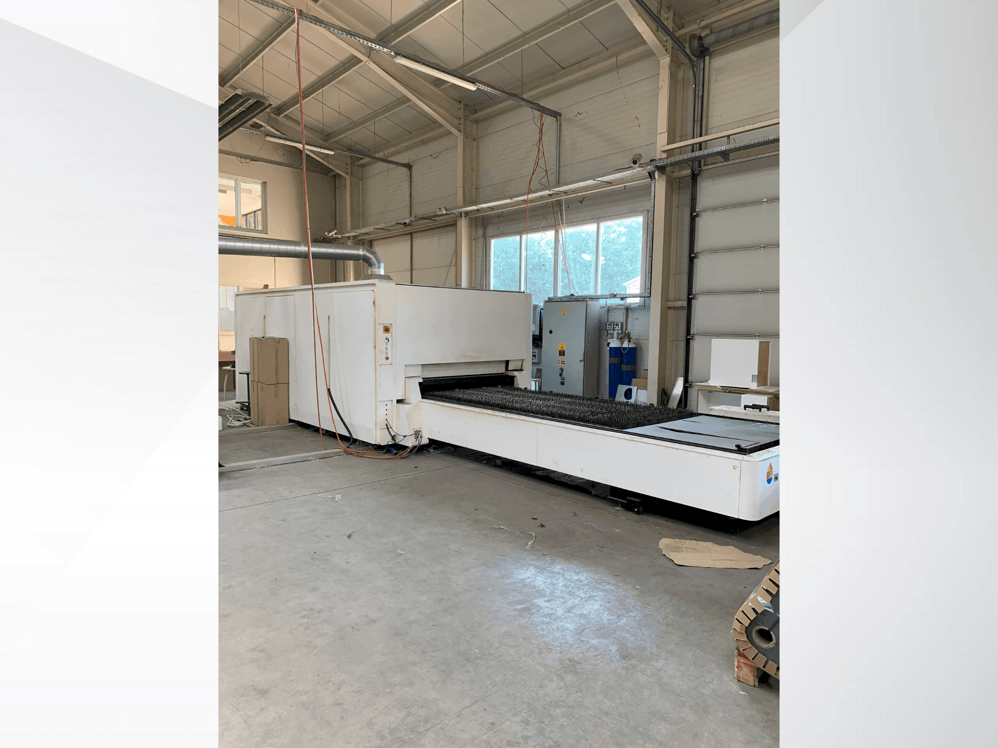 Mašīnas Bodor P3015  pretskats