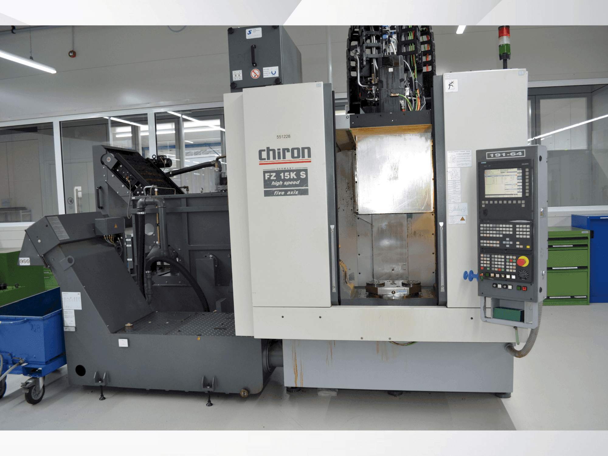 Mašīnas CHIRON FZ 15KS five axis high speed pretskats