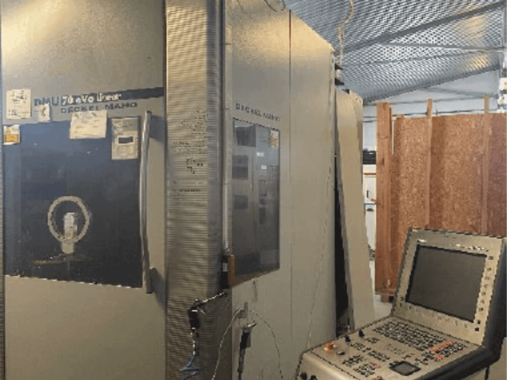 Mašīnas DMG DECKEL MAHO DMU 70 eVo  pretskats