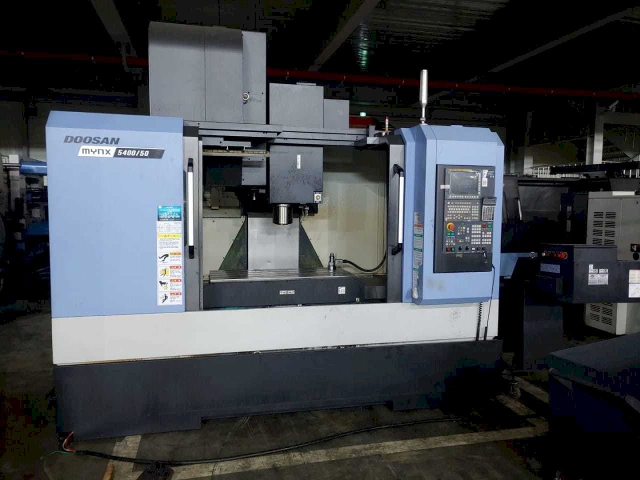 Mašīnas Doosan MYNX 5400/50 pretskats