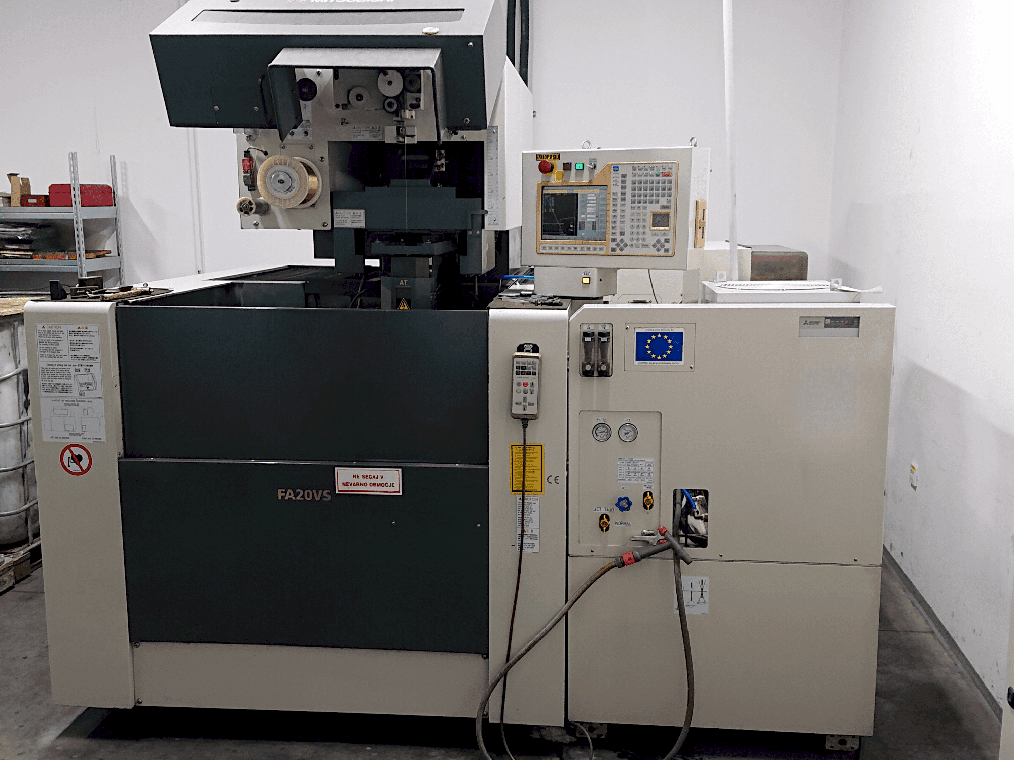 Mašīnas Mitsubishi Electric FA20-VS pretskats