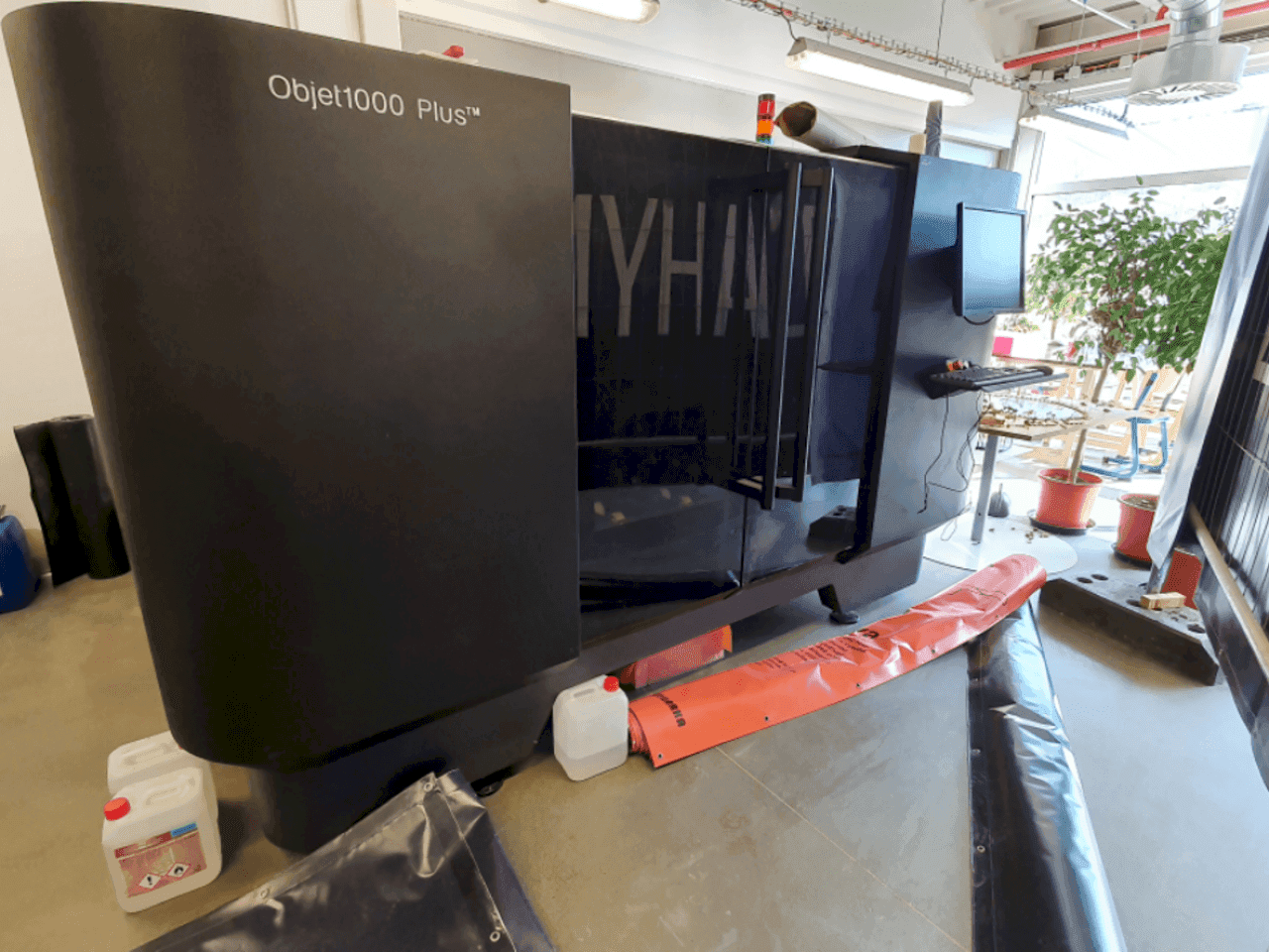 Mašīnas Stratasys Objet 1000 Plus  pretskats