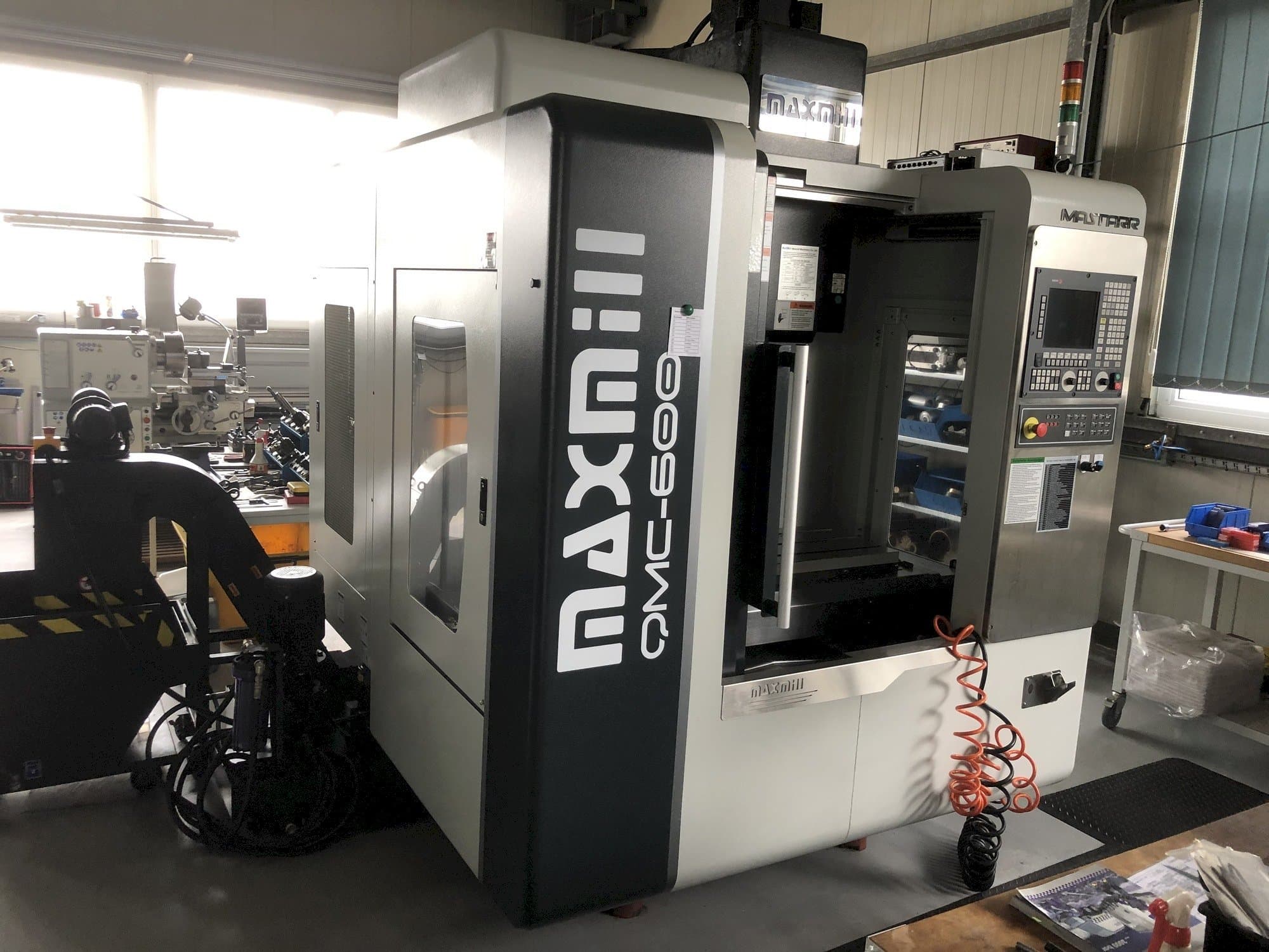 Mašīnas MAXMILL QMC-600 pretskats