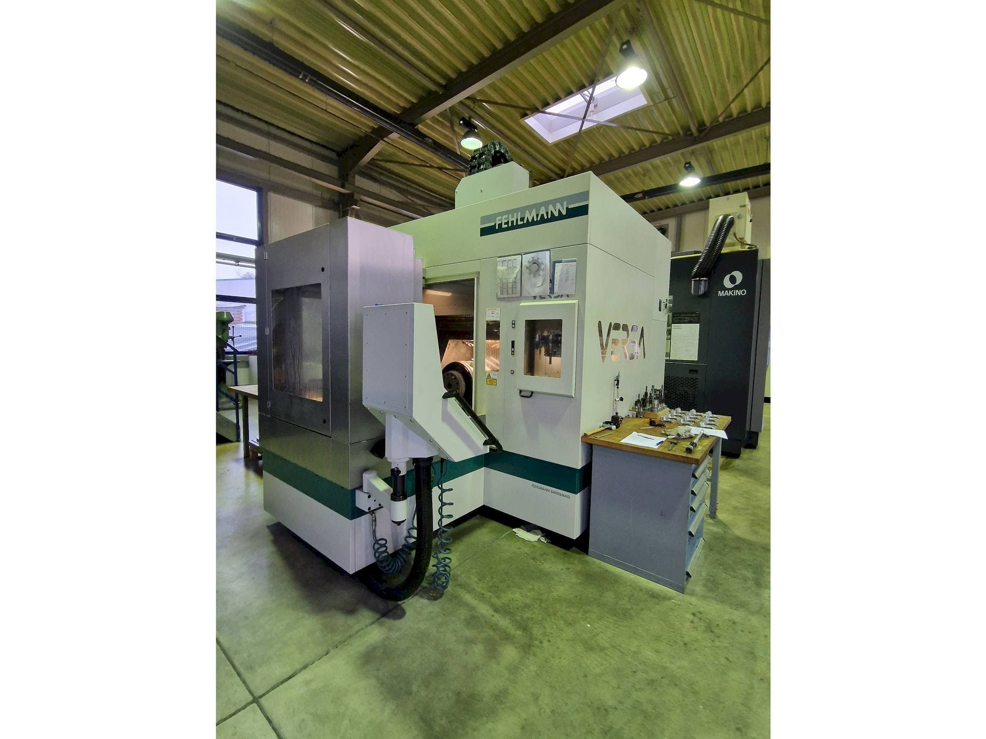 Mašīnas FEHLMANN Versa P825 pretskats