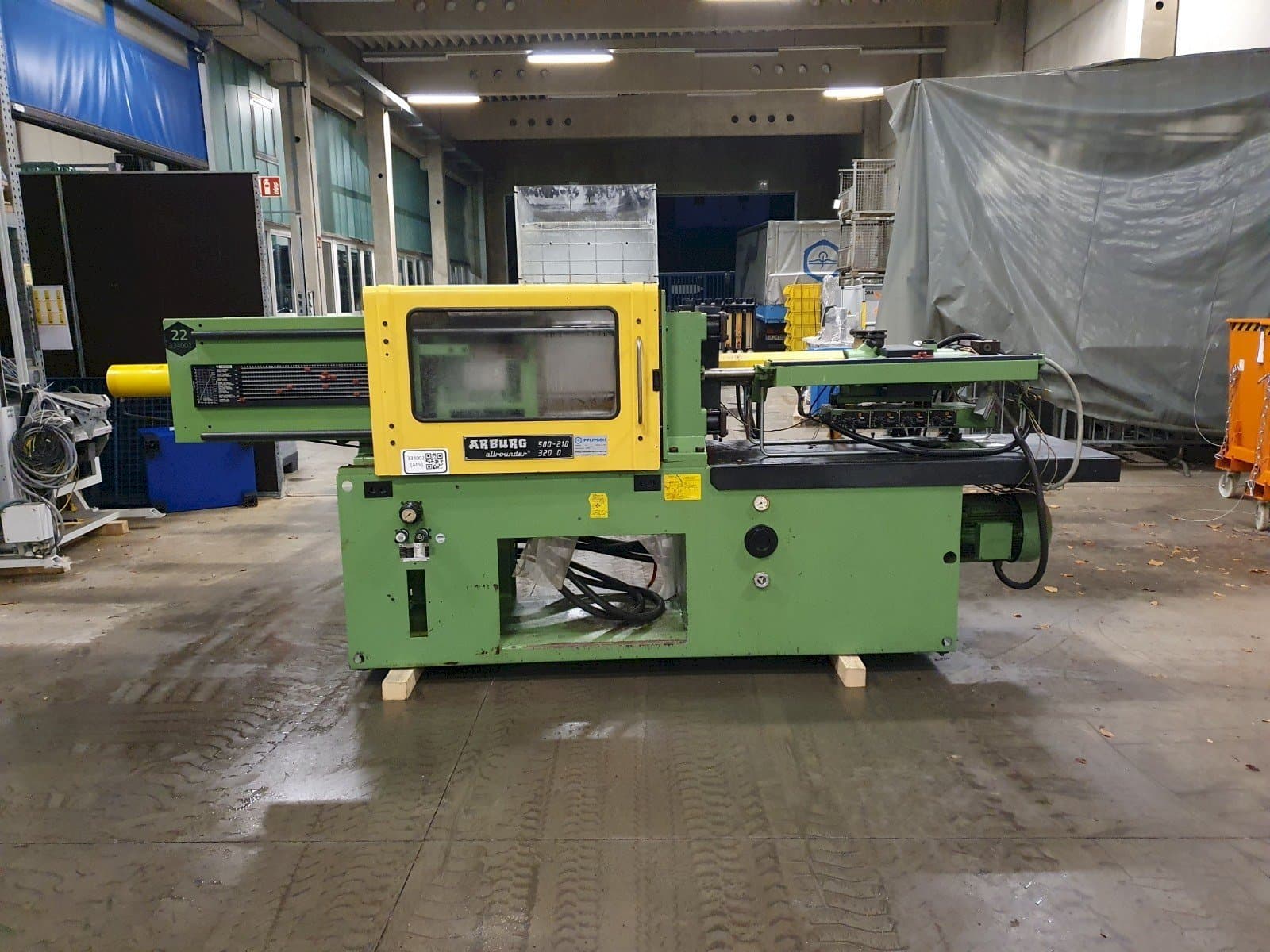 Mašīnas Arburg Allrounder 320 D 500-210 pretskats