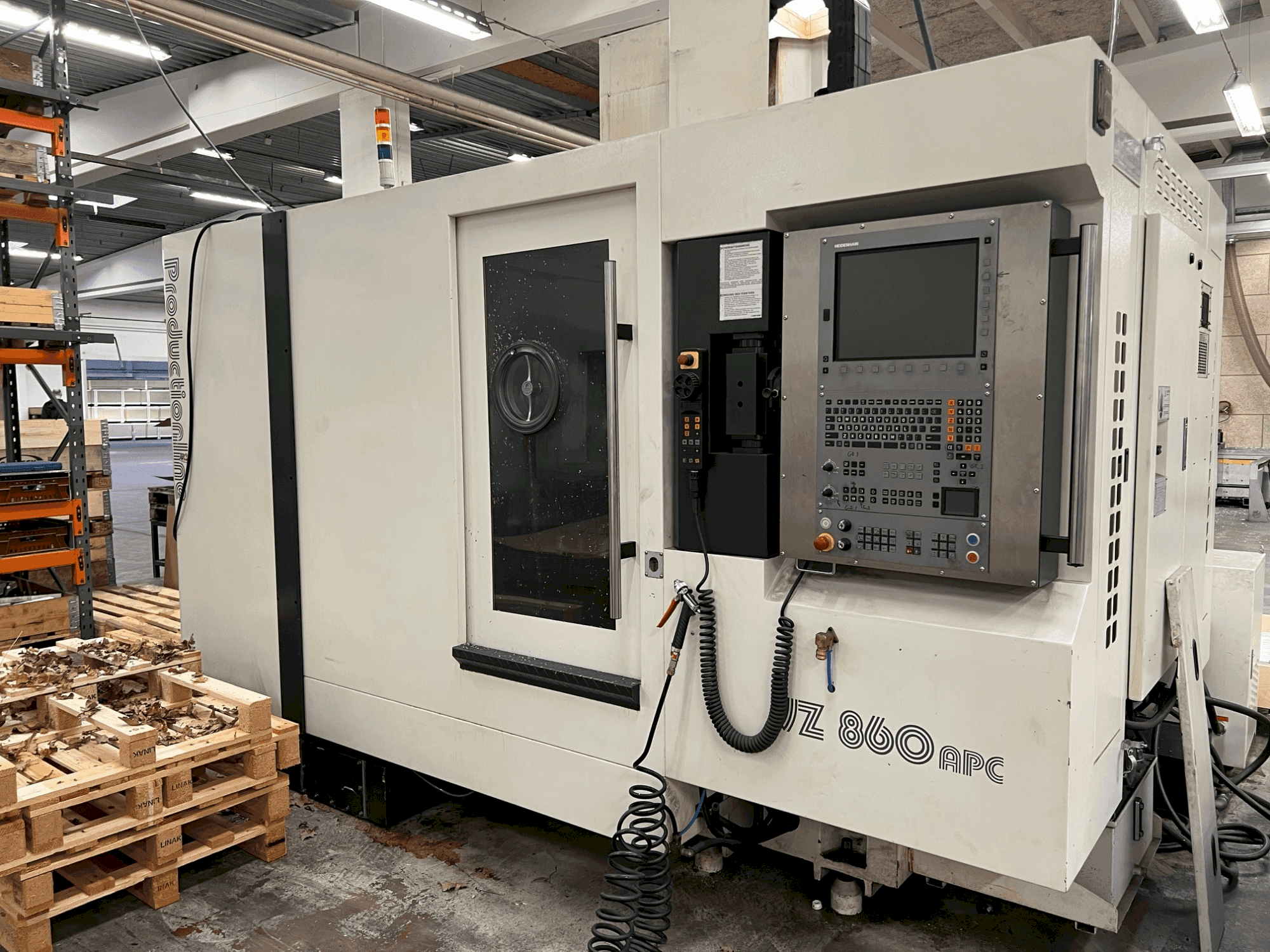 Mašīnas WEMAS VZ 860 APC pretskats