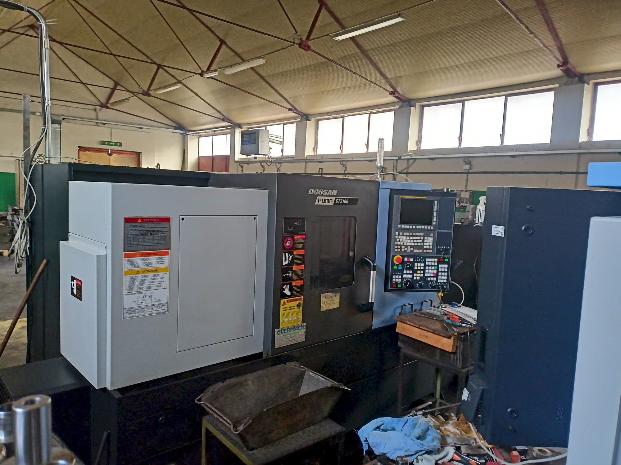 Mašīnas DOOSAN Puma GT2100 pretskats