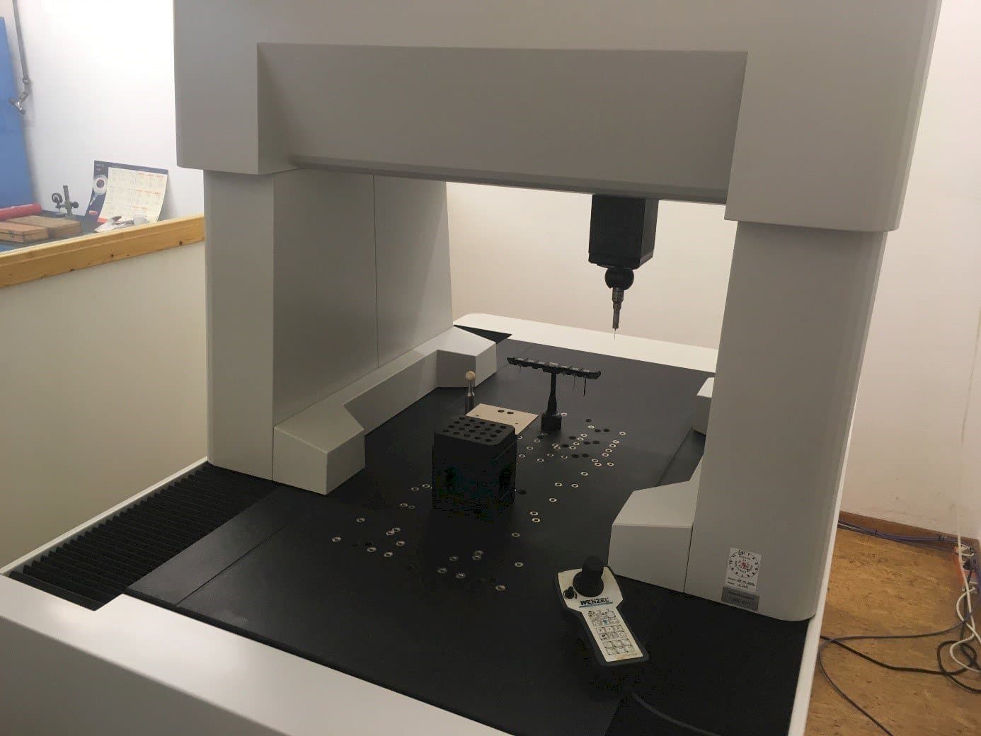 Mašīnas EROWA PreSet Qi  pretskats