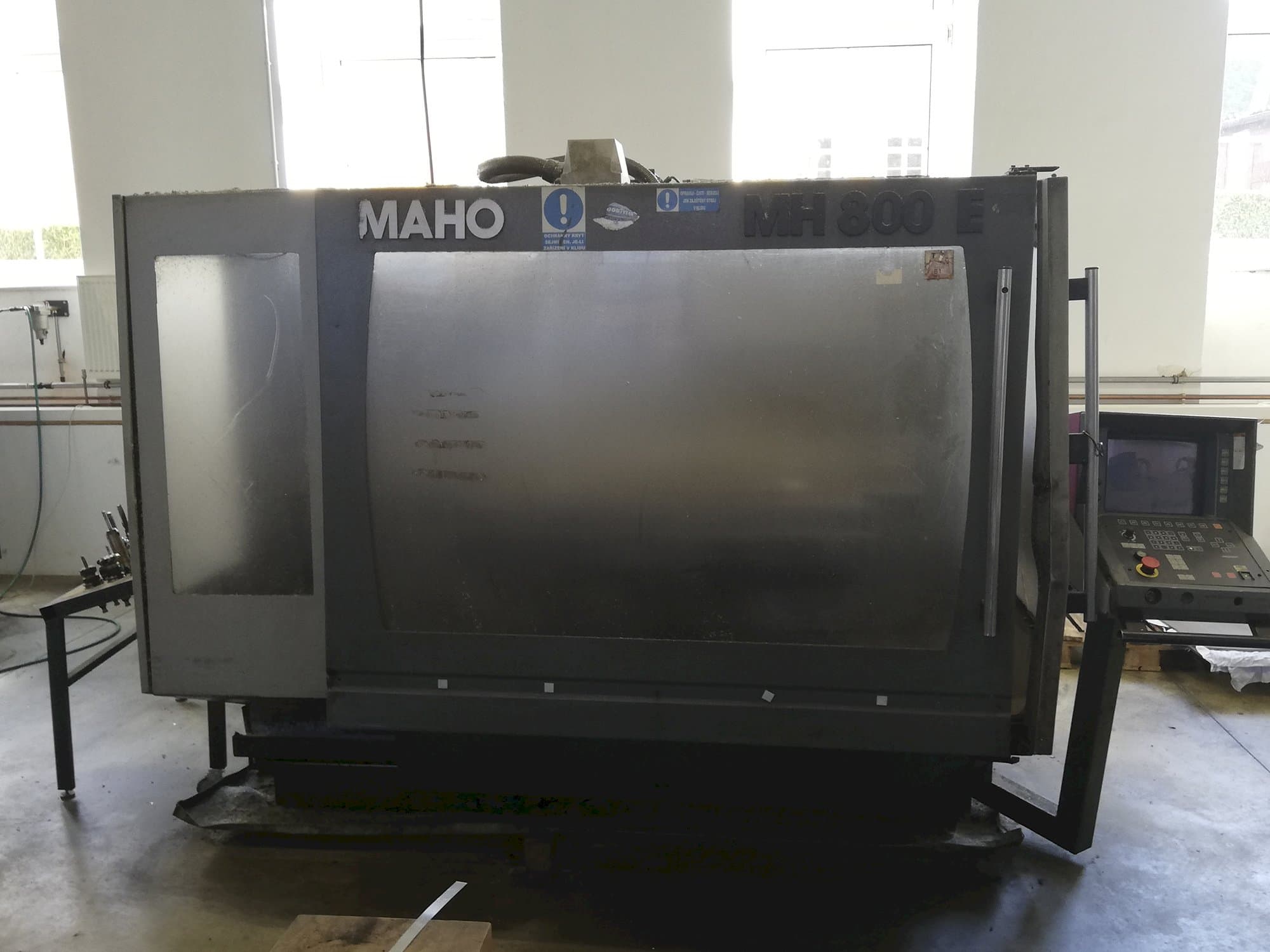 Mašīnas DECKEL MAHO MH 800 E  pretskats