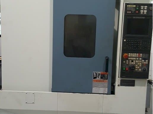 Mašīnas MORI SEIKI Accumill 4000 pretskats