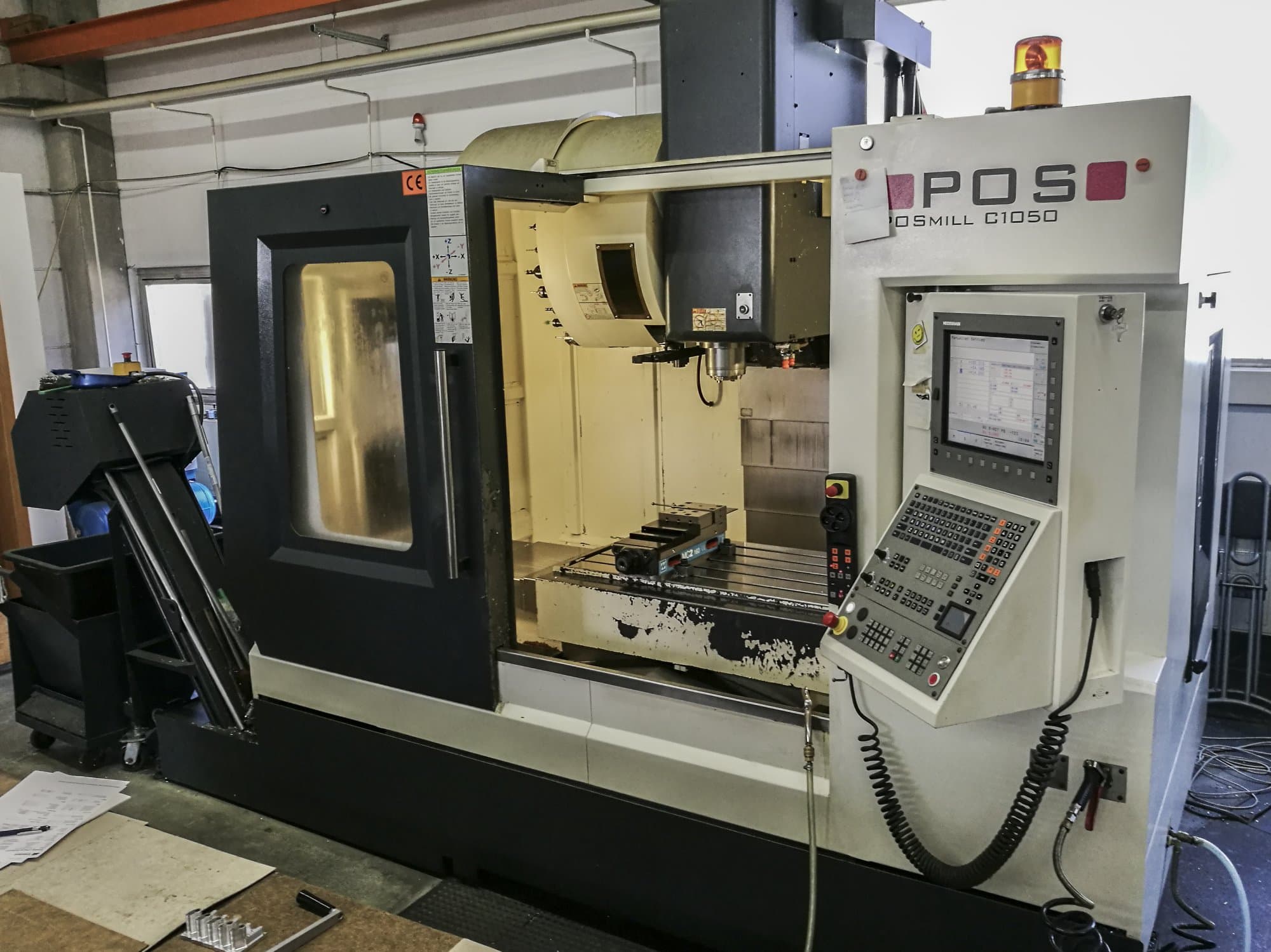 Mašīnas POS POSmill C1050 skats  no labās puses
