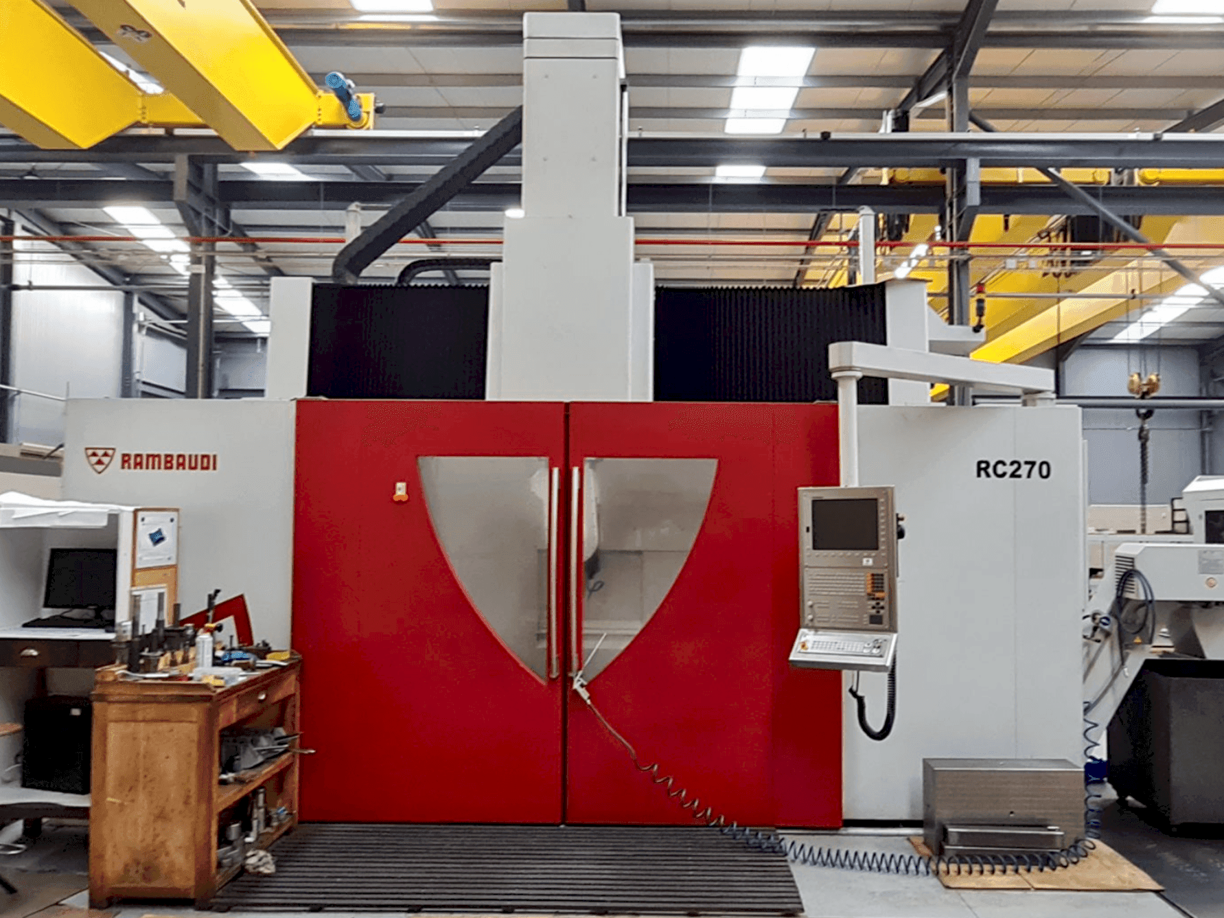 Mašīnas Rambaudi RC 270 pretskats